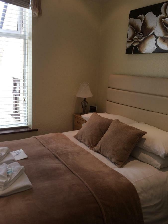 Southcombe Guesthouse Сидмут Екстериор снимка